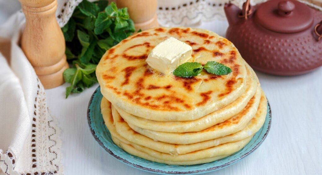 Готую коржики на кефірі із сиром та зеленню 5 днів із 7: дітям даю в школу, чоловіку – на роботу. Рецепт 