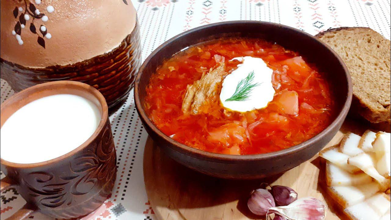 Кулінари розповіли, як приготувати ідеальний червоний борщ