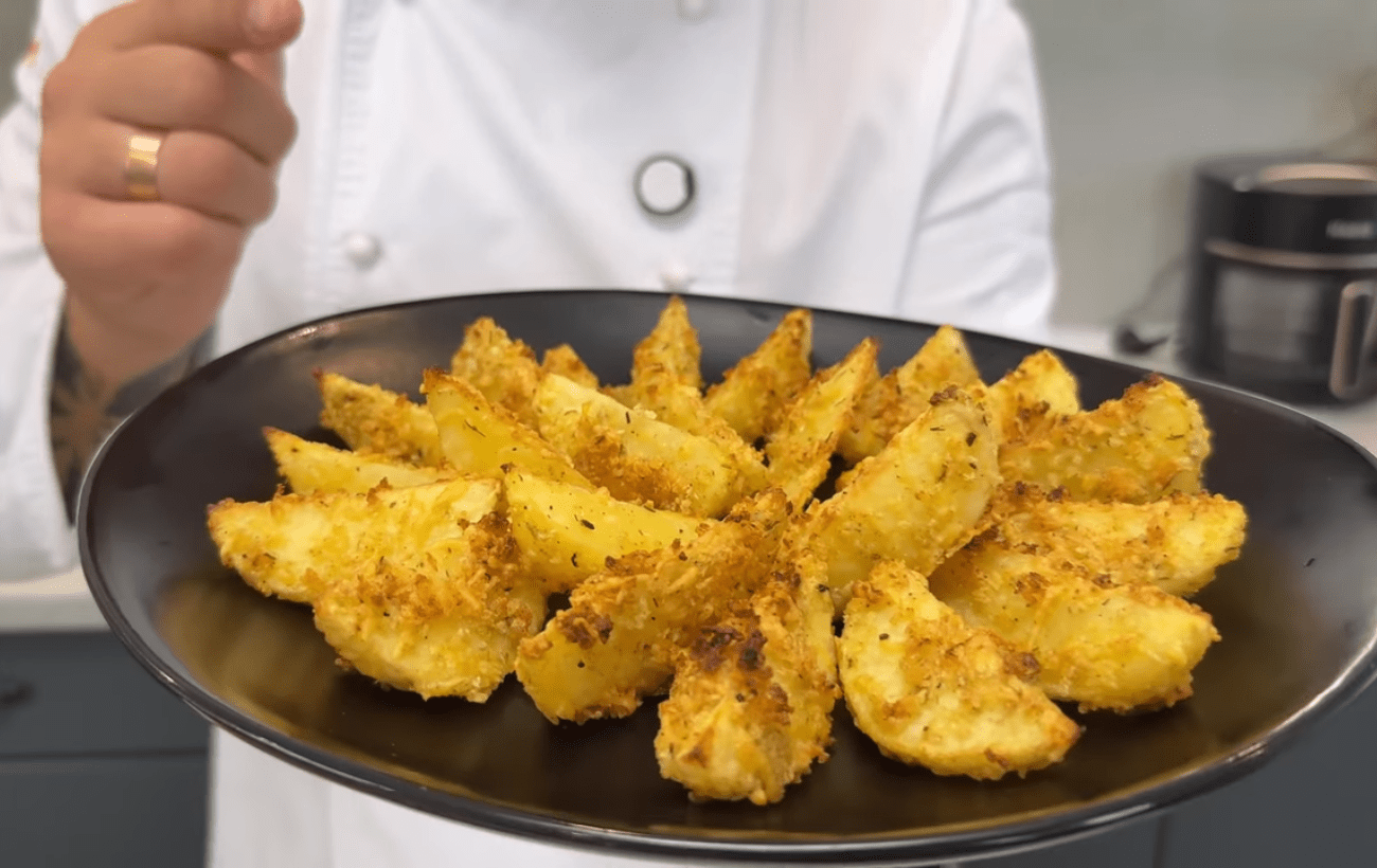 Кулінари розповіли, як оригінально приготувати картоплю