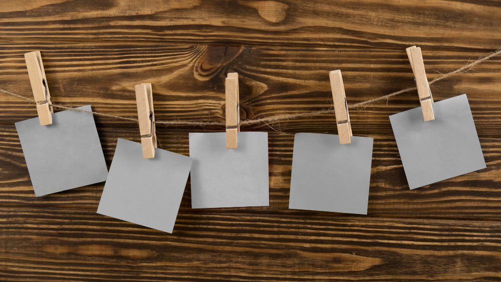 Господині пояснили, чому не варто викидати деревʼяні прищіпки