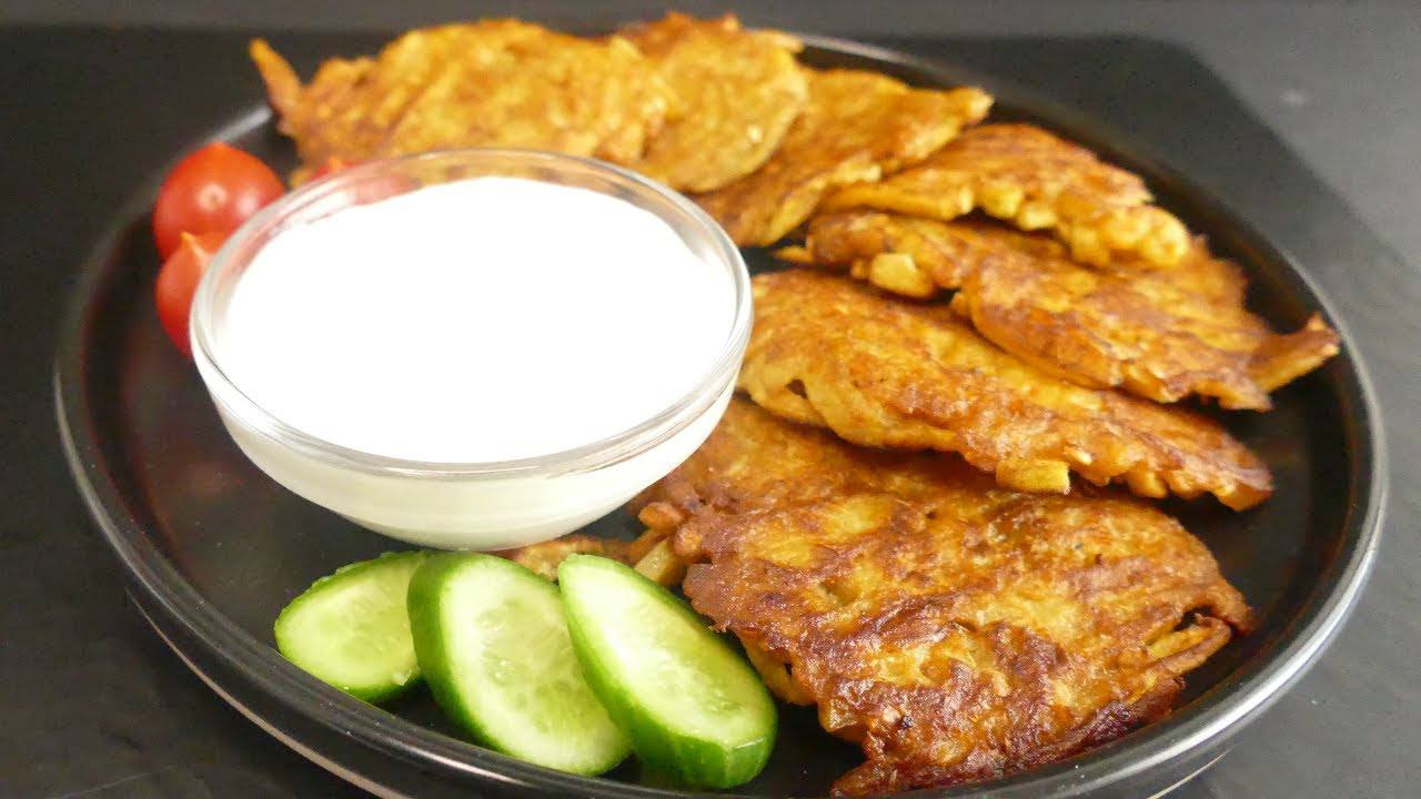 Кулінари розповіли, як приготувати смачні деруни з баклажанів