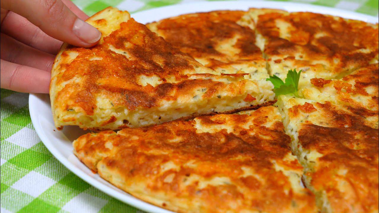 Кулінари поділилися простим рецептом сирних коржиків на кефірі за 10 хвилин