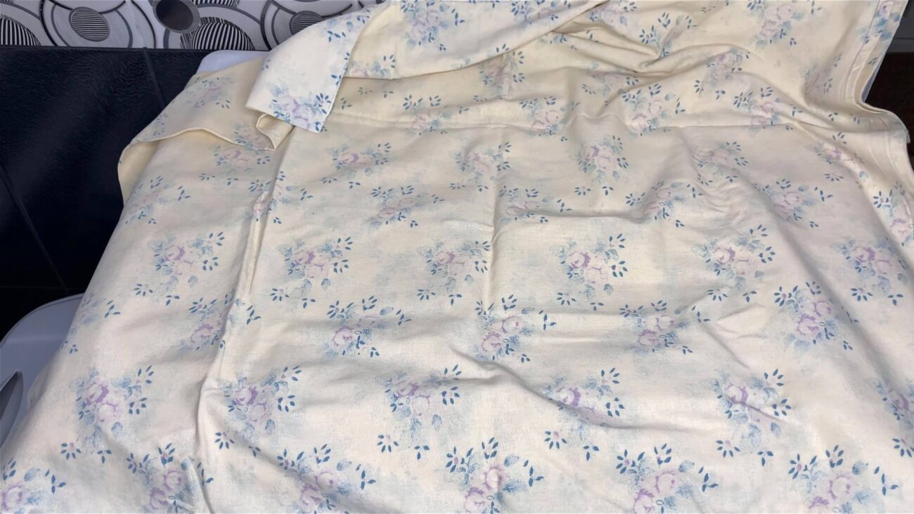 Господині розповіли, як прати постільну білизну, щоб була мʼякою