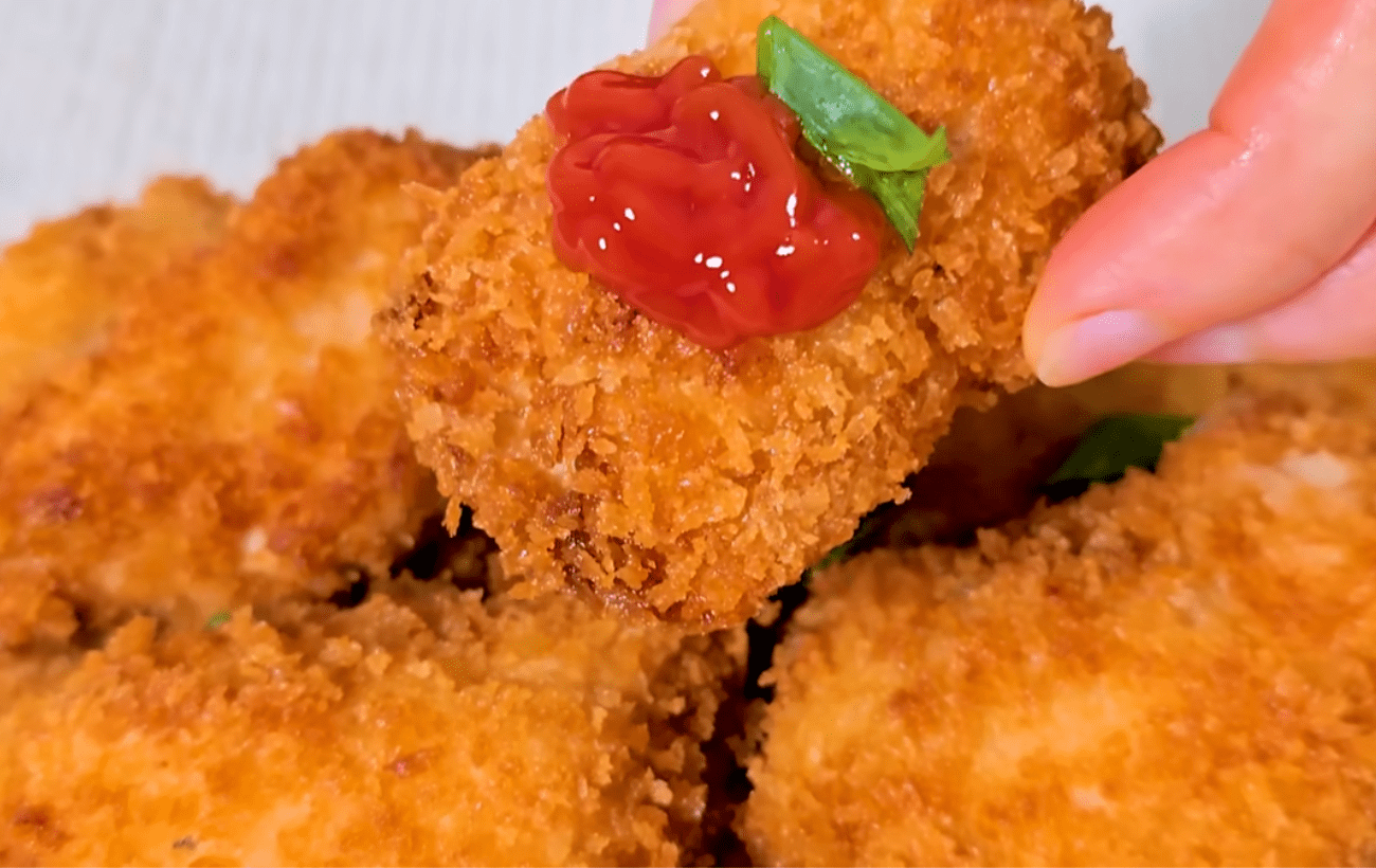 Кулінари розповіли, як приготувати вдома курячі нагетси