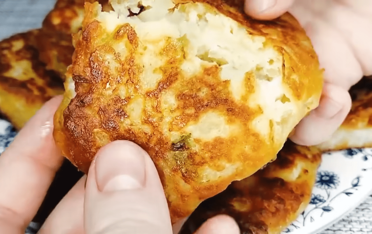 Кулінари поділились рецептом лінивих пиріжків з капустою