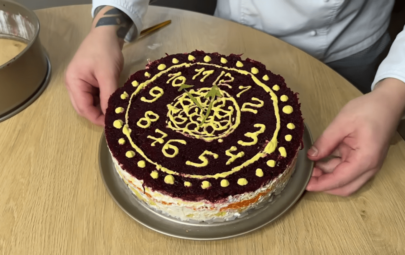 Кулінари розповіли, як небанально приготувати салат Шуба