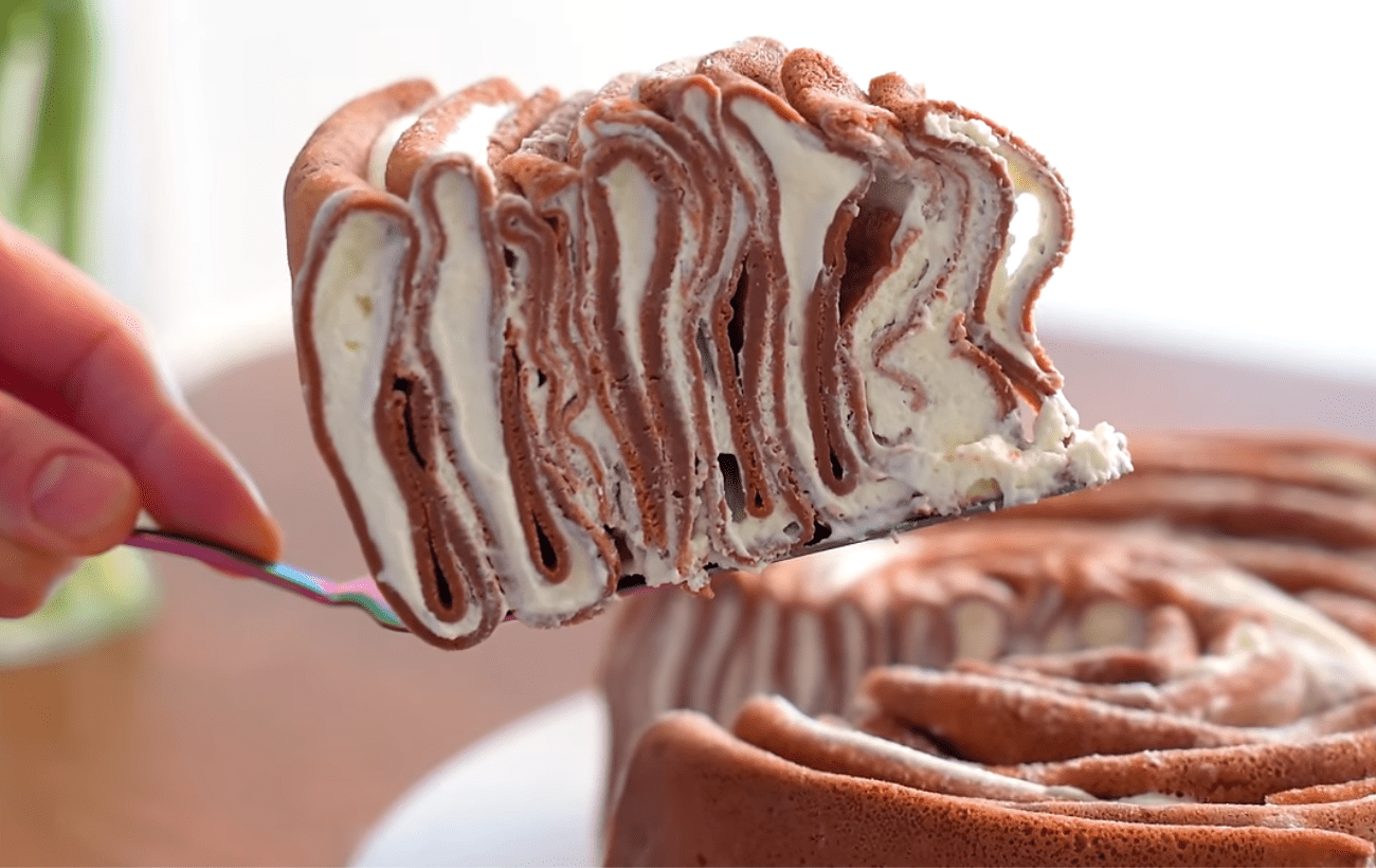 Кондитери розповіли, як приготувати млинцевий торт