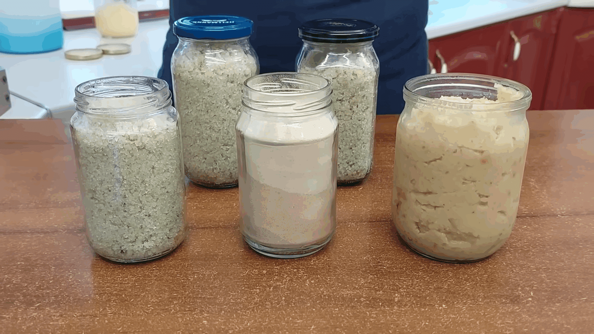 Експерти розповіли прості способи зберігання часнику