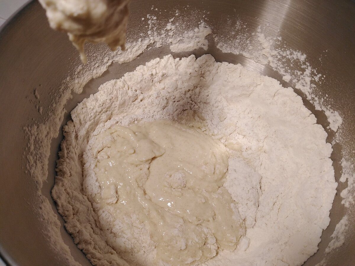 Експерти розповіли, як приготувати пишне та ніжне дріжджове тісто, яке довго не черствіє