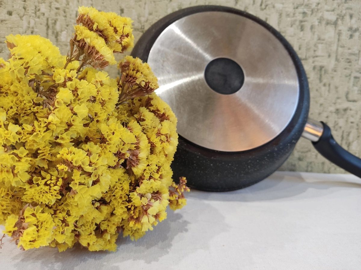 Експерти розповіли, як очистити стару сковорідку від нагару без зайвого клопоту – порада