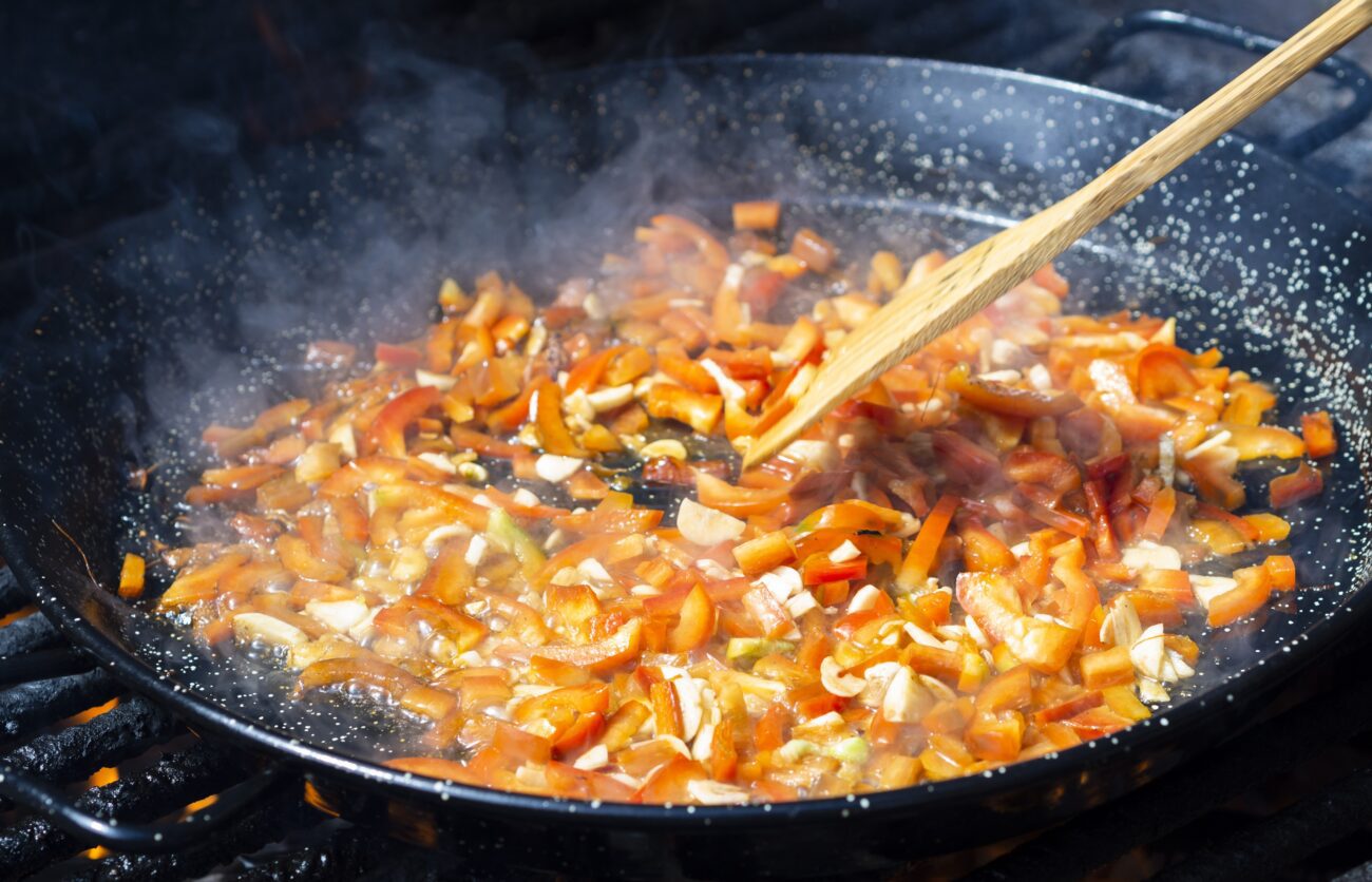 Кулінари назвали рецепт ароматної засмажки із цибулі 