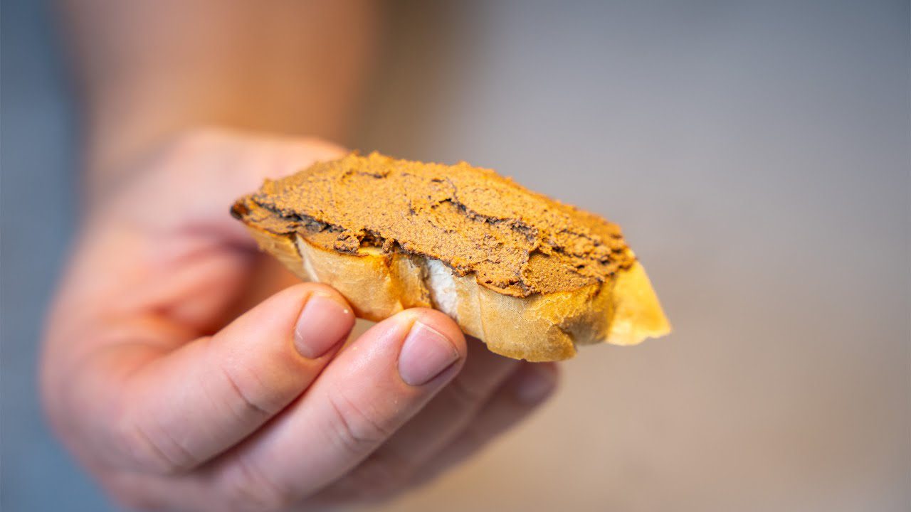 Господині поділилися рецептом смачного паштету з курячої печінки 