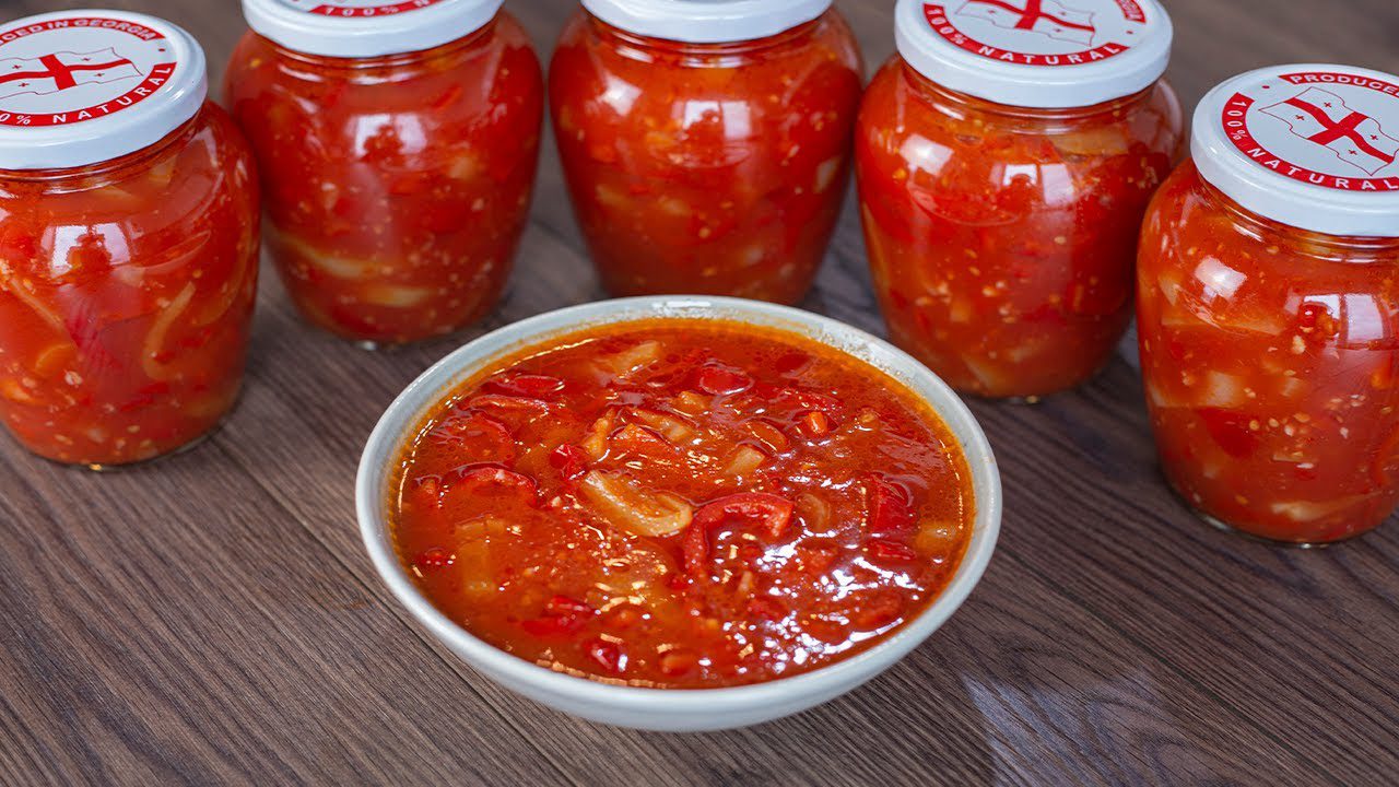 Господині розповіли рецепт дуже смачного лечо на зиму 