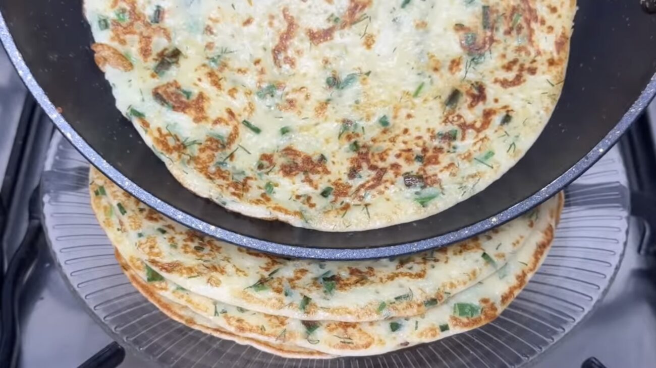 Господині розповіли, як приготувати смачну страву з картоплі та яєць 