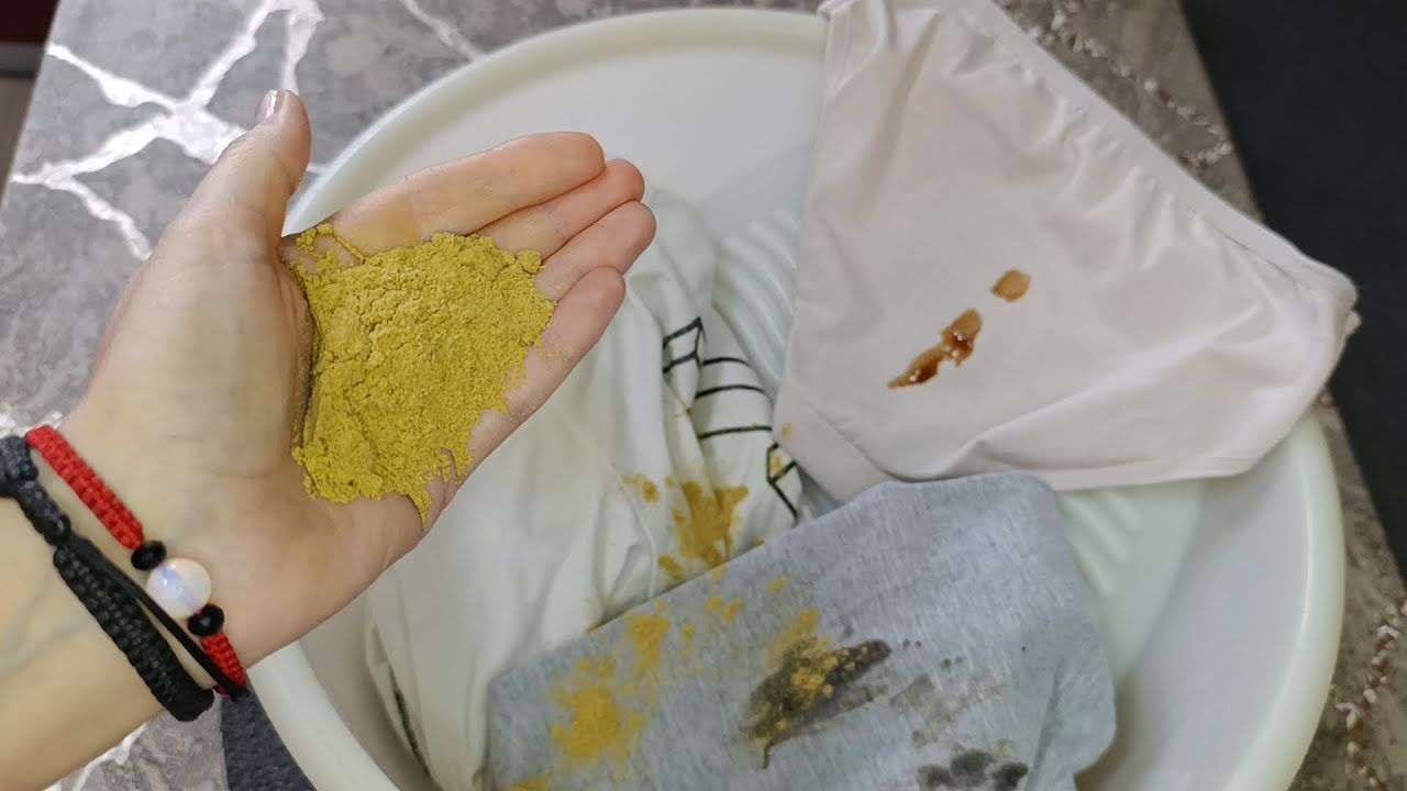 Господині показали, як власноруч приготувати ефективний плямовивідник