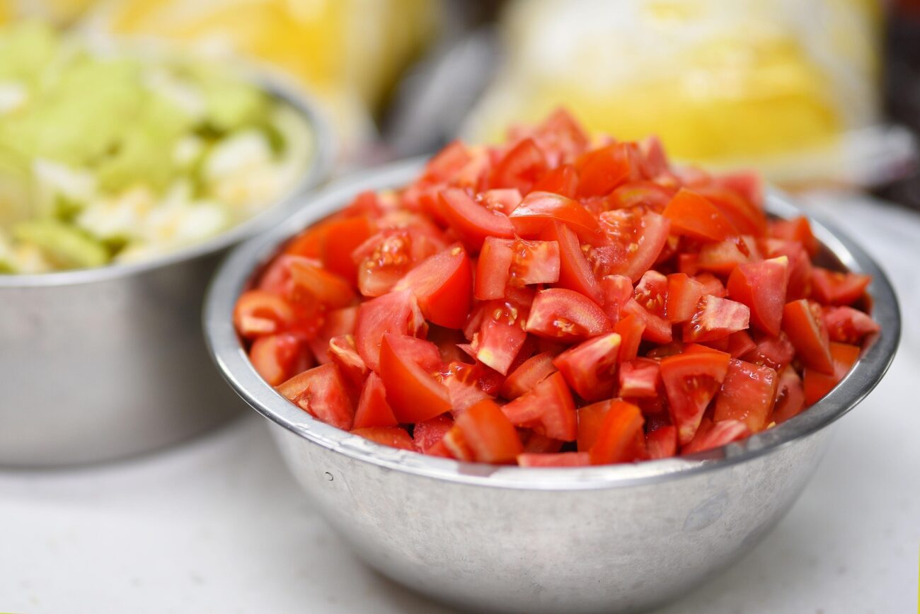 Як правильно доглядати за кухонними ножами