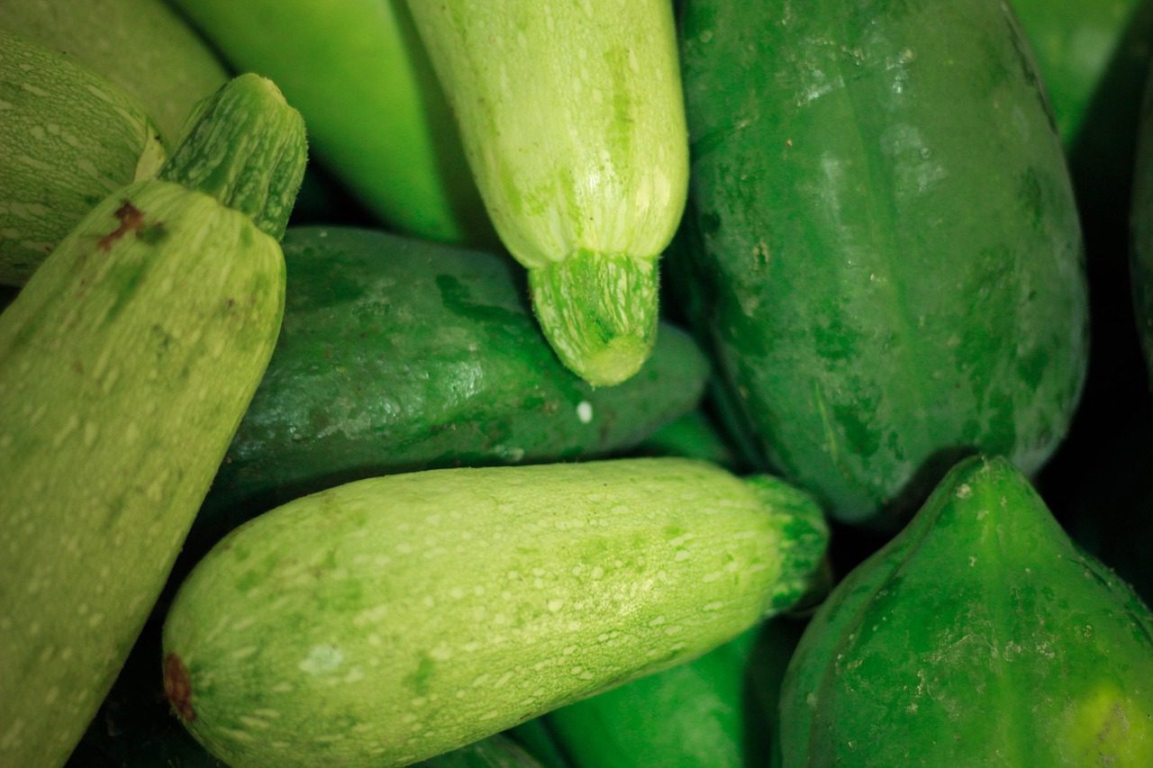 Експерти розповіли, як зберігати врожай свіжих кабачків у квартирі, аби вони довго не псувались