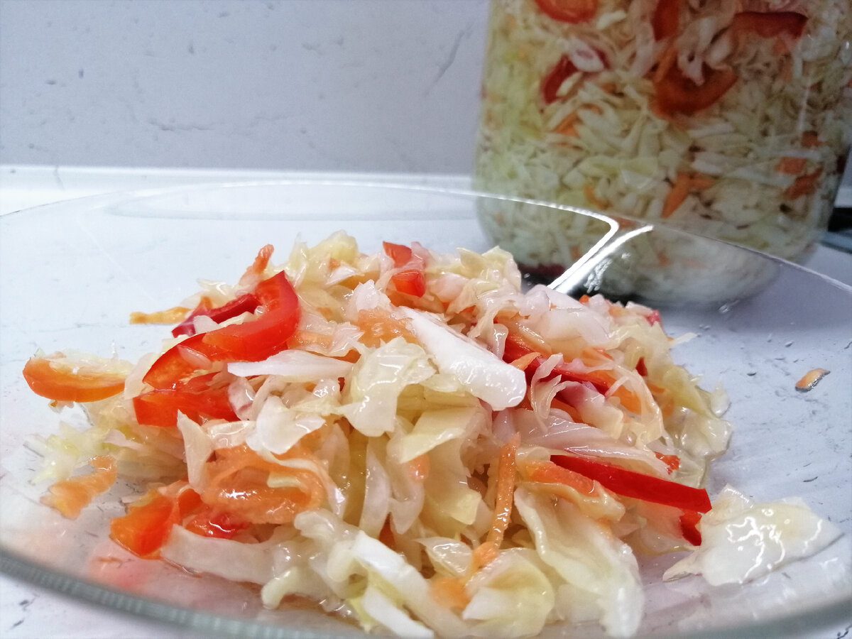 Експерти розповіли, як просто приготувати хрустку мариновану капусту 