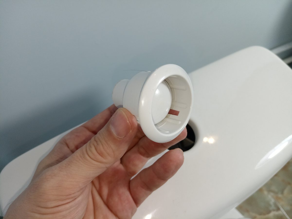 Експерти розповіли, як очистити ванну кімнату й туалет від смороду та бруду – лайфхак