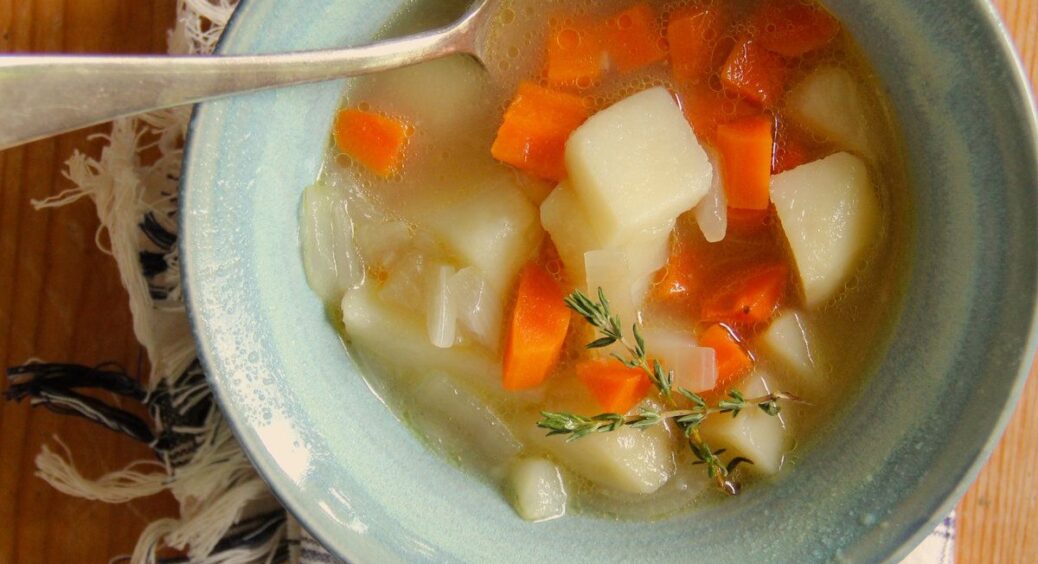 Кума-гастроентеролог заборонила їсти суп на вечерю: цьому є 3 причини, і вони мене налякали 