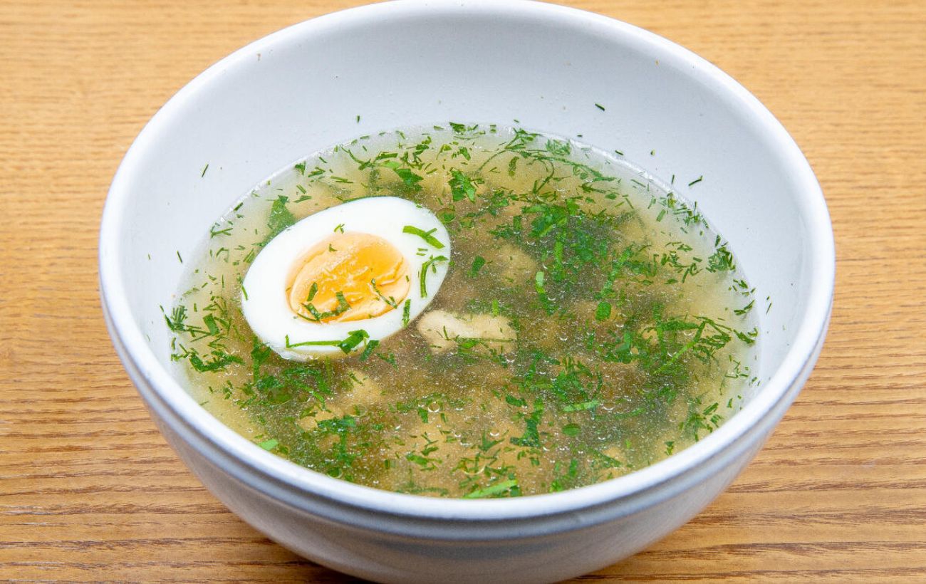 Як приготувати смачний м'ясний суп за 15 хвилин