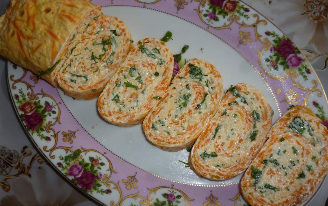 Як приготувати смачний яєчний рулет у духовці