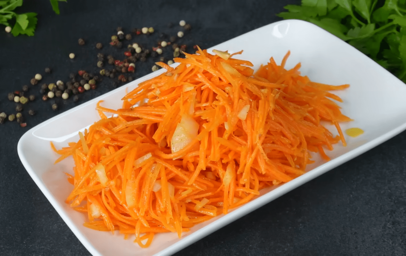 Кулінари поділилися рецептом морквяного салату
