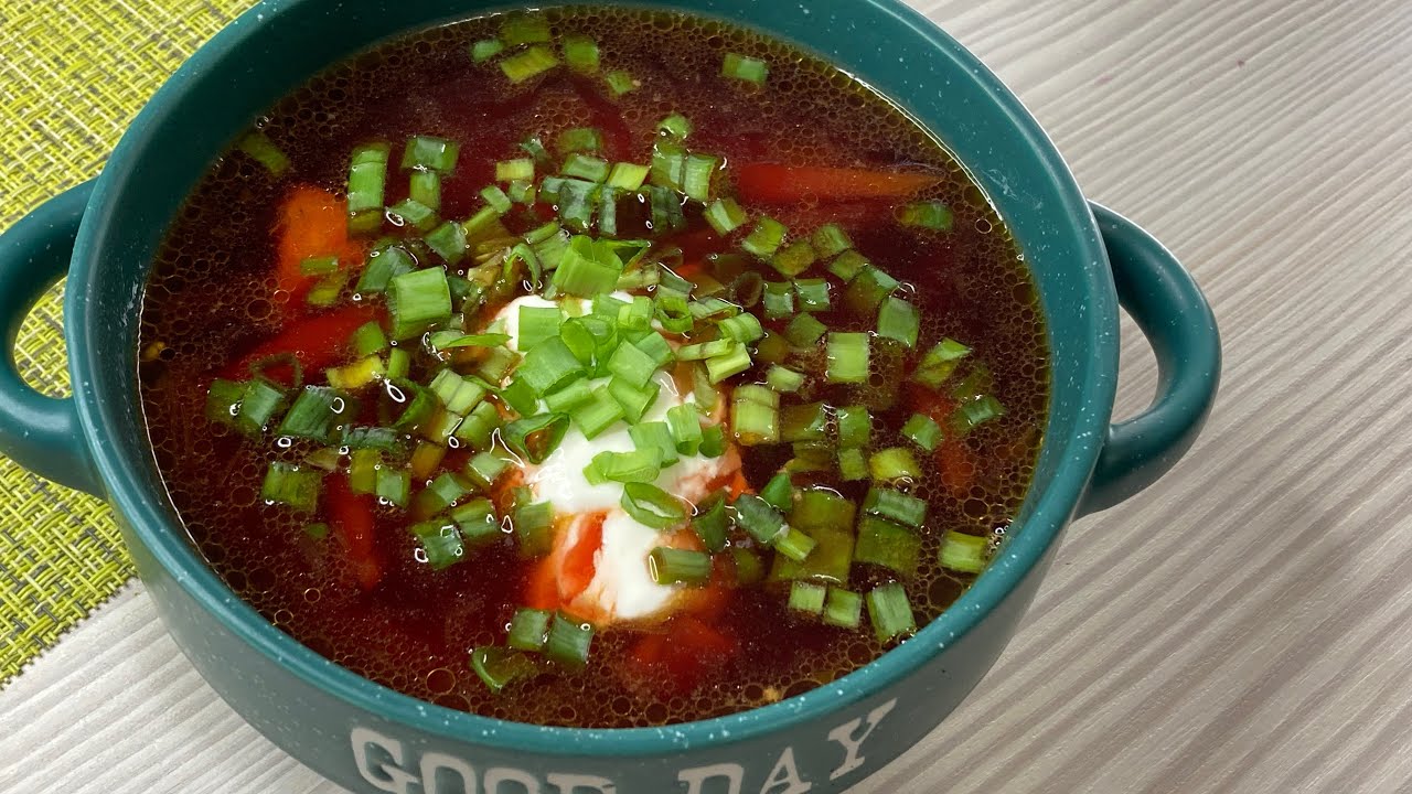 Кулінари розповіли, як приготувати неймовірно смачний борщ без капусти