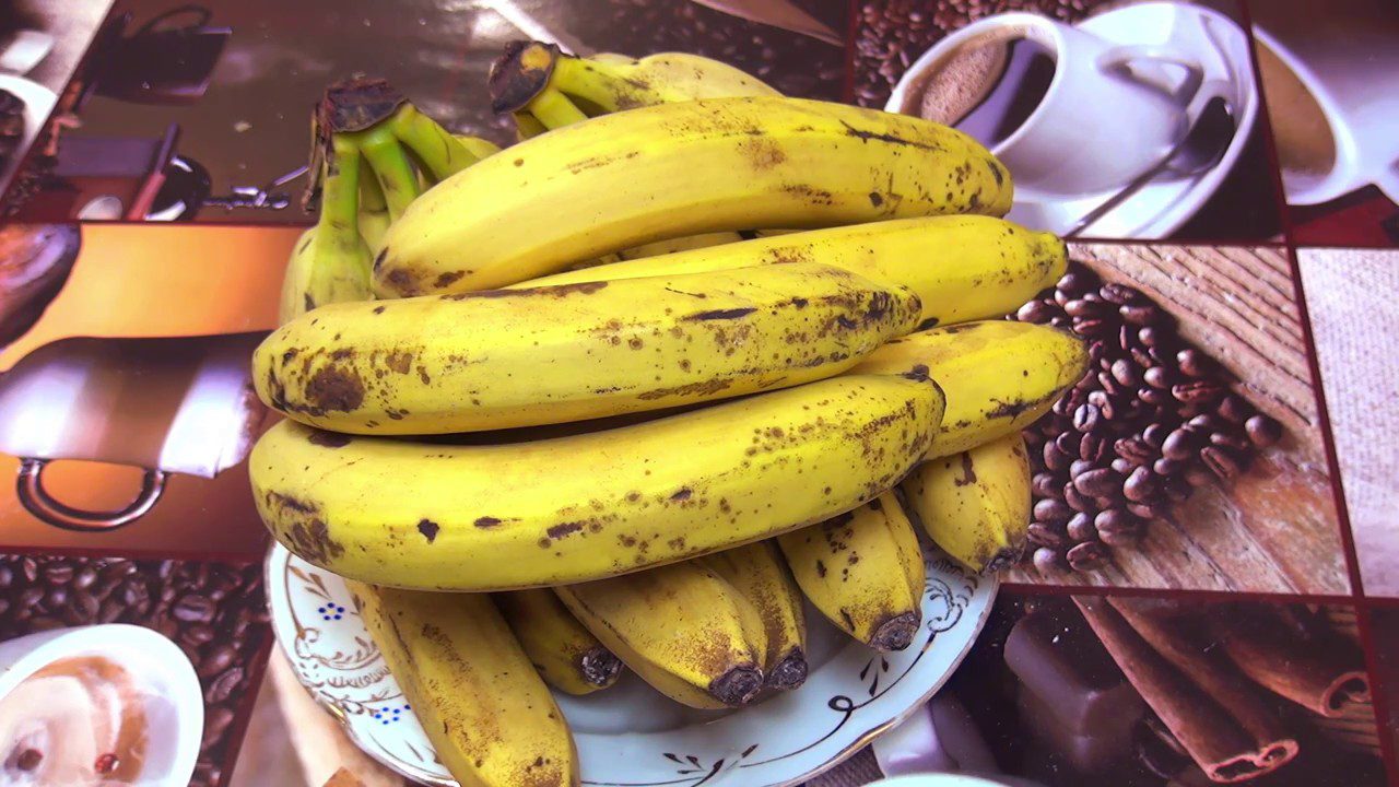 Господині розповіли, як з користю використовувати бананову шкірку в побуті