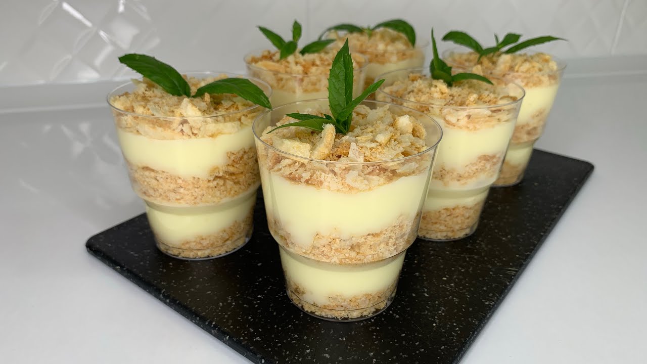 Кулінари розповіли, як приготувати торт Наполеон у склянці без цукру