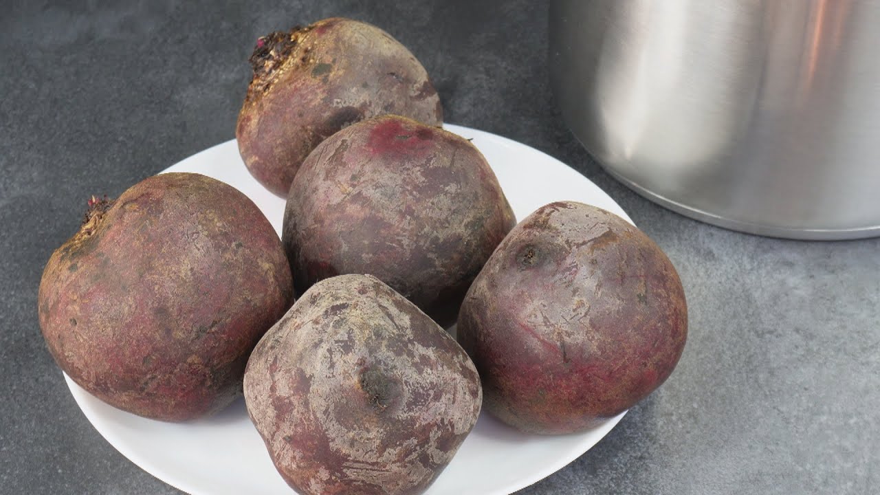 Господині розповіли, як приготувати смачну закуску з буряка  