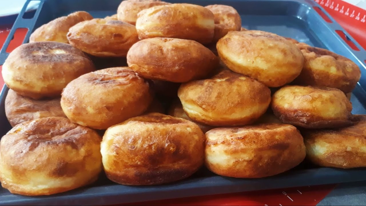 Кулінари розповіли, як приготувати пишні картопляні пиріжки на кефірі