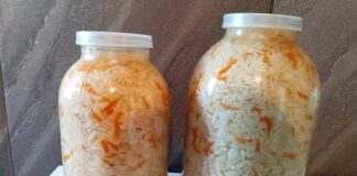 Кулінари назвали цікавий спосіб для ідеального квашення капусти 