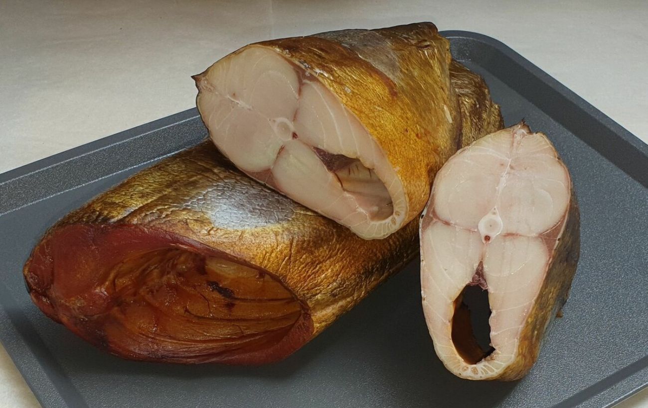 Як приготувати копчену скумбрію без коптіння