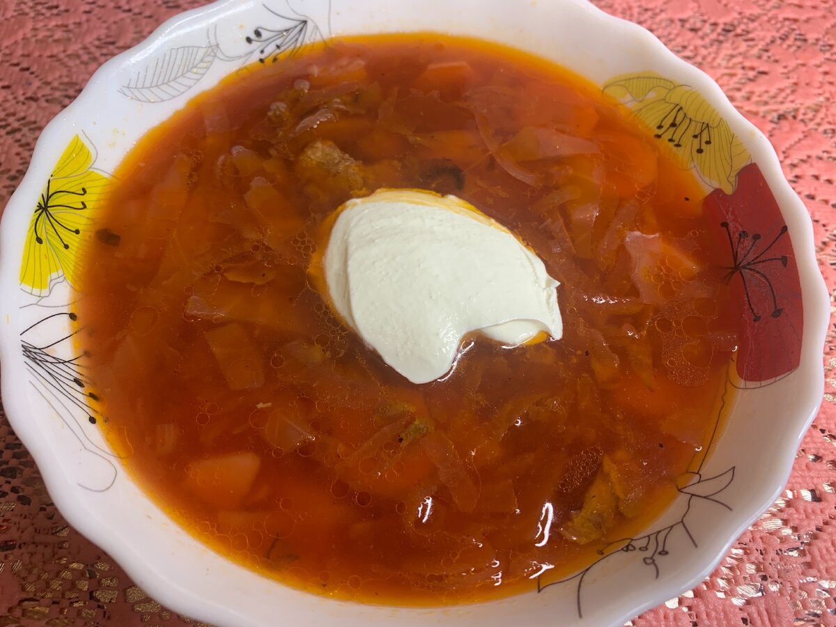 Кулінари поділились лайфхаком, який допоможе значно покращити смак традиційного борщу