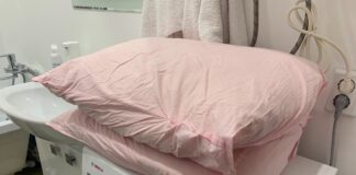 Господині розповіли, як не треба прати постільну білизну, щоб не зіпсувати 