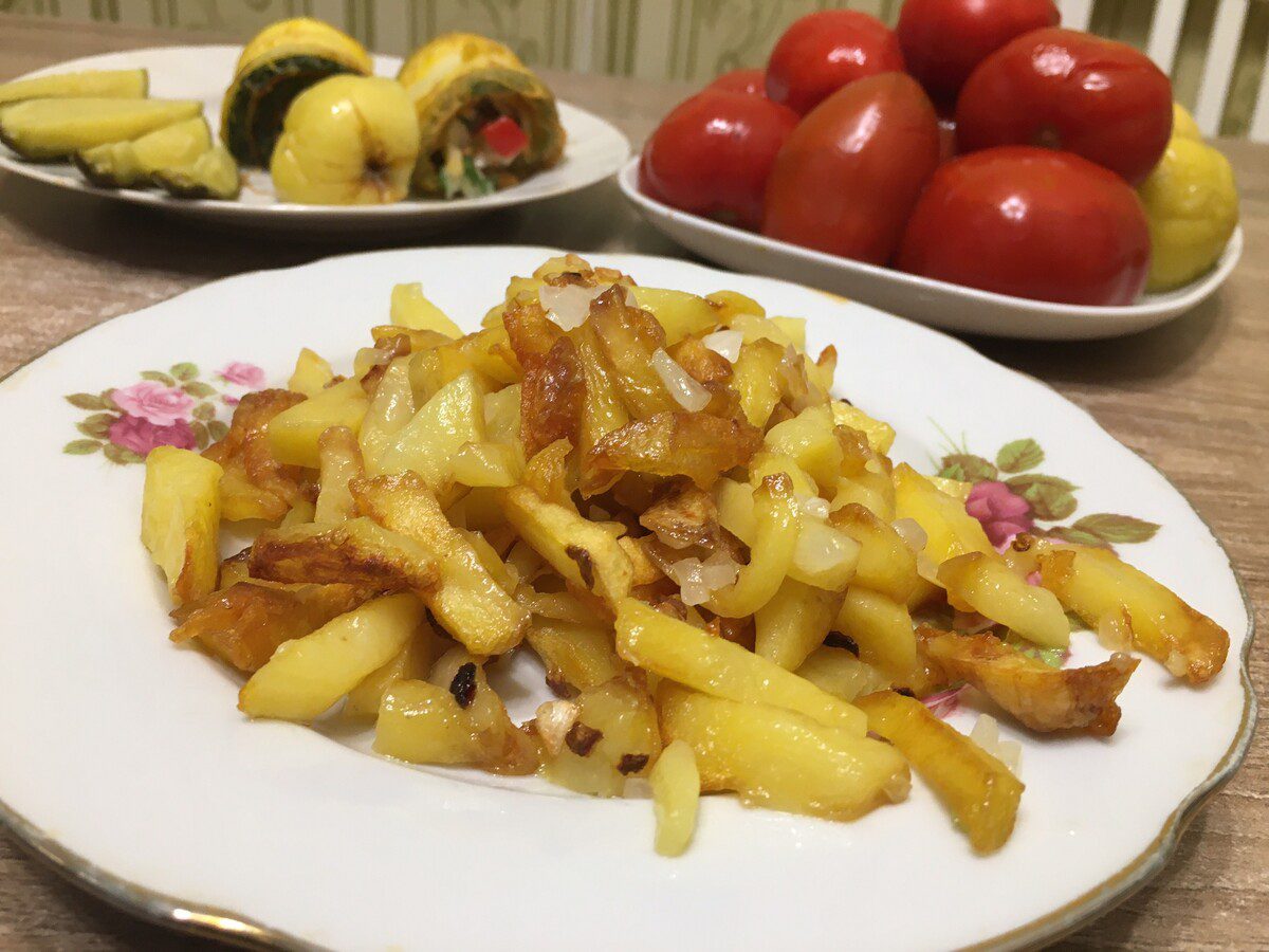 Кулінари розповіли, яким способом покращити смак смаженої картоплі – корисна порада