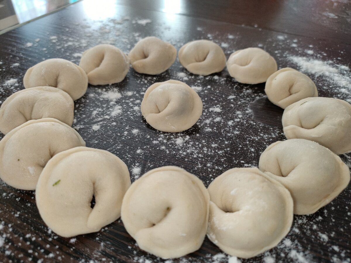 Кулінари розповіли, як приготувати соковиті пельмені нашвидкуруч – простий рецепт