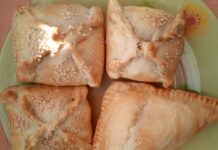 30 хвилин – і кидаю в духовку: швидкий рецепт смачних слойок з куркою. Даю чоловіку на роботу, дітям у школу Як приготувати смачні слойки з куркою