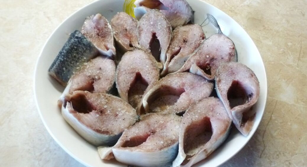 Більше не купую маринований оселедець в магазинах – готую сама: і цей рецепт виходить на 100 з 10 