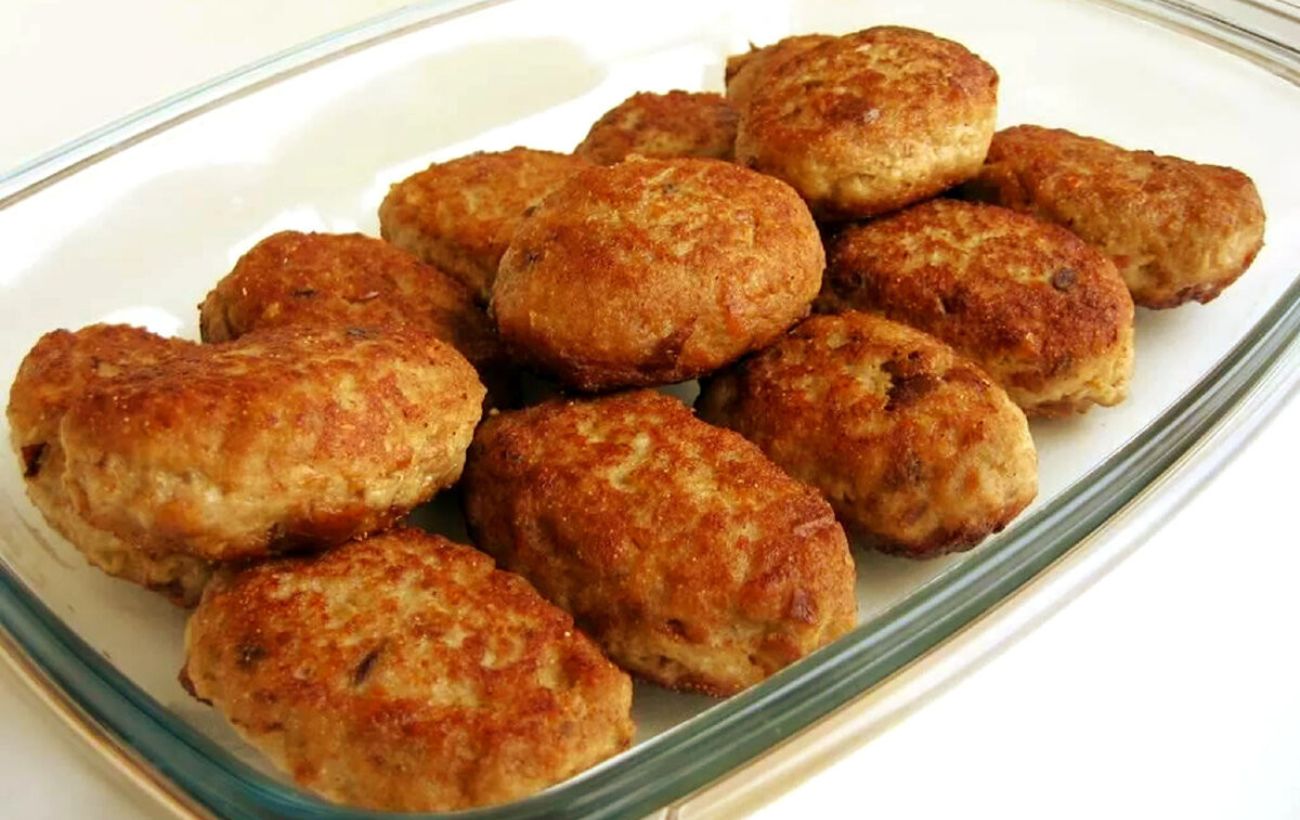 Кулінари назвали рецепт котлет з вівсянкою замість хліба 