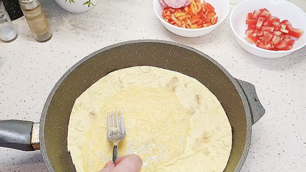 Господині розповіли, як приготувати смачну піцу на лаваші 