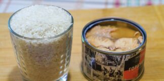 Господині розповіли, як приготувати смачну вечерю з рибної консерви 