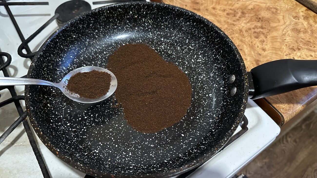 Господині розповіли, як замінити ароматизатор для дому звичайною кавою 