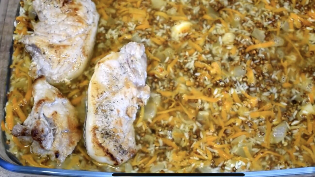 Господині розповіли, як приготувати смачну вечерю з гречки та рису 