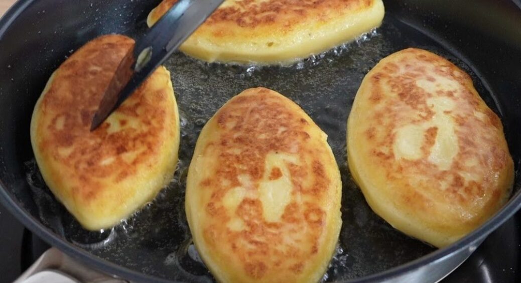 В зрази не кладу ні манку, ні борошно, ні крохмаль: 1 інгредієнт не дає їм розвалюватися, а смак — до сліз 