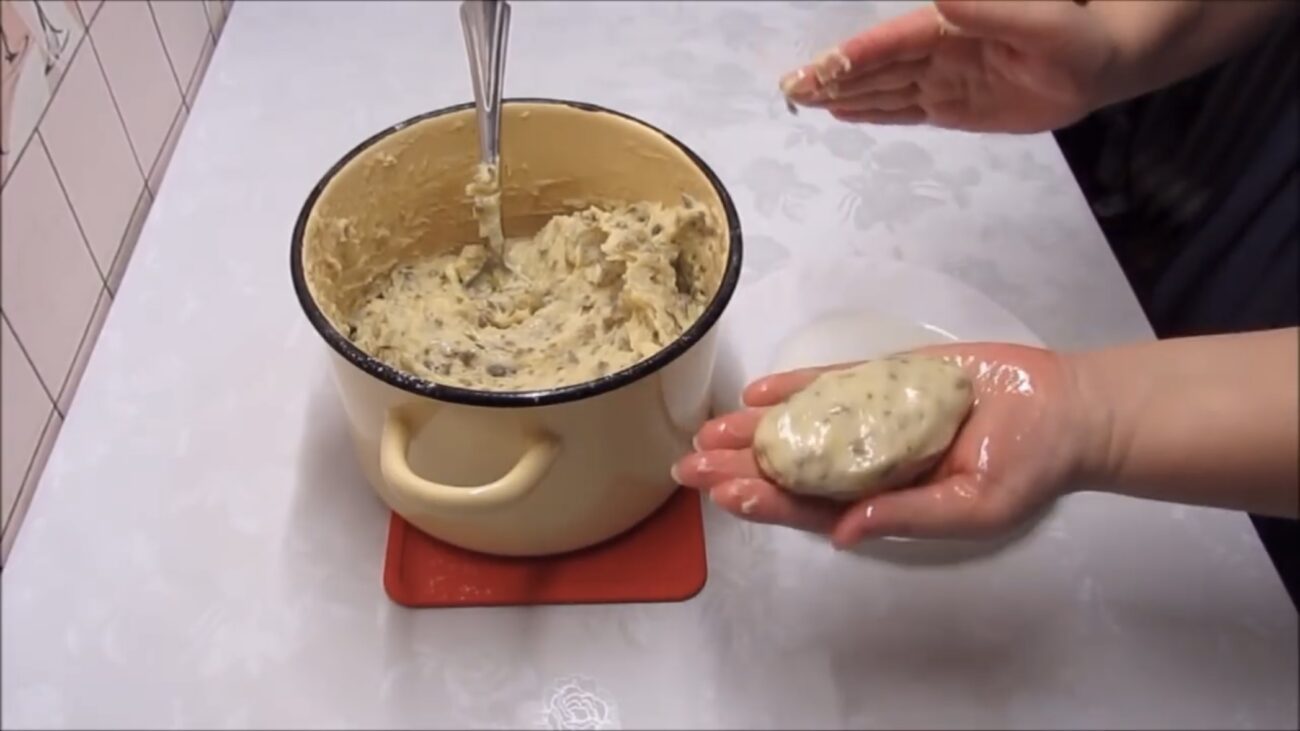 Господині розповіли, як приготувати смачну страву з картоплі 