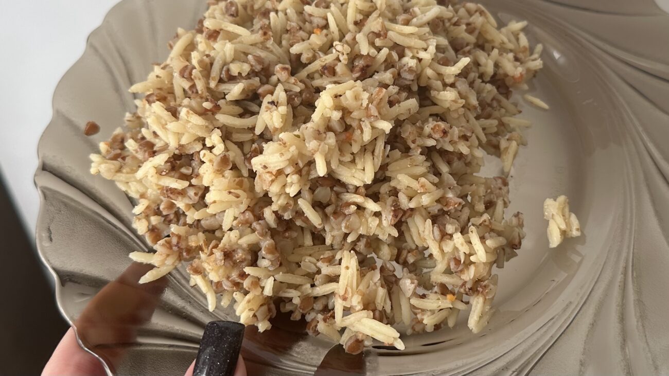 Господині розповіли, який інгредієнт повністю змінить смак гречки 