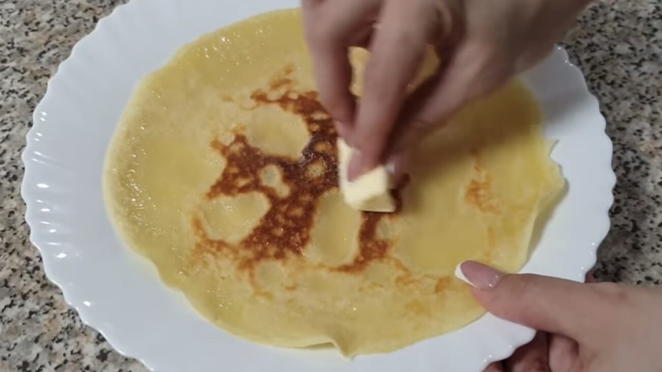 Господині розповіли, як приготувати смачний десерт зі згущеного молока та окропу 