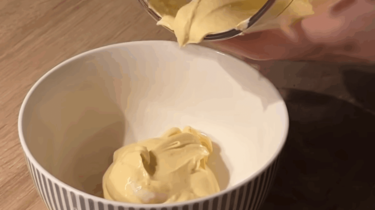 Господині поділилися, як зробити заправку для салатів, як альтернативу майонезу Господині поділилися, як зробити заправку для салатів, як альтернативу майонезу